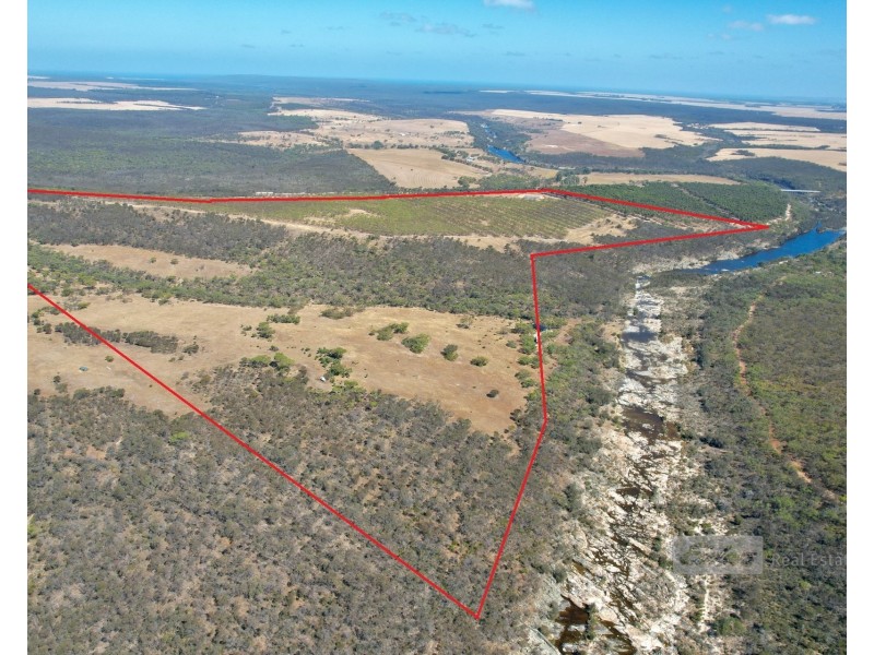 1893 South Coast Highway, Boxwood Hill WA 6338