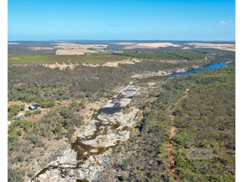 1893 South Coast Highway, Boxwood Hill WA 6338