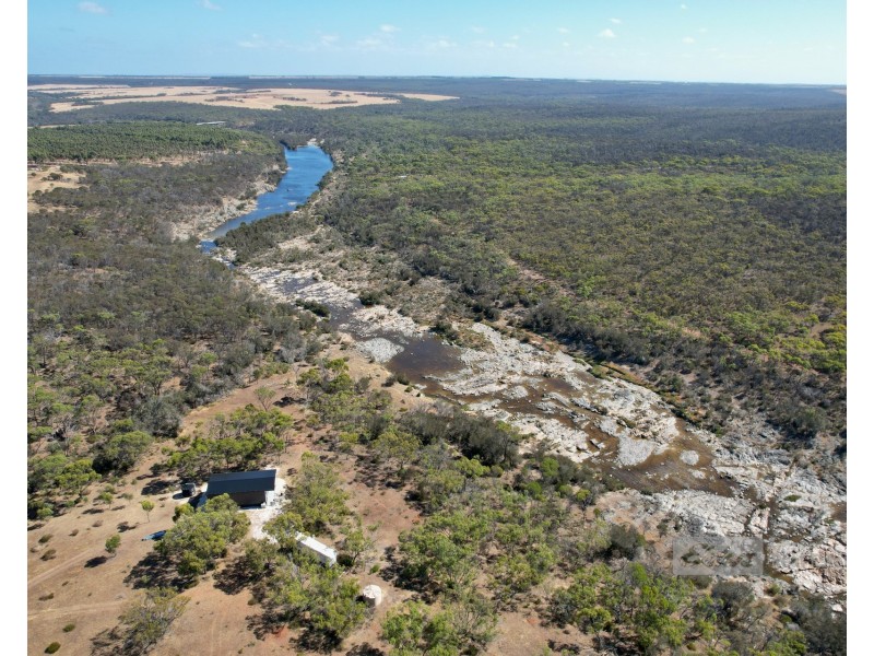 1893 South Coast Highway, Boxwood Hill WA 6338