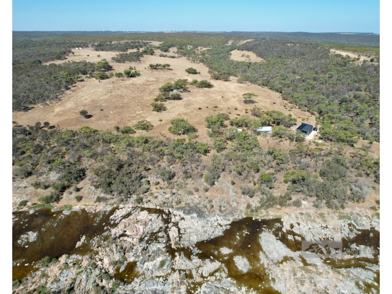 1893 South Coast Highway, Boxwood Hill WA 6338