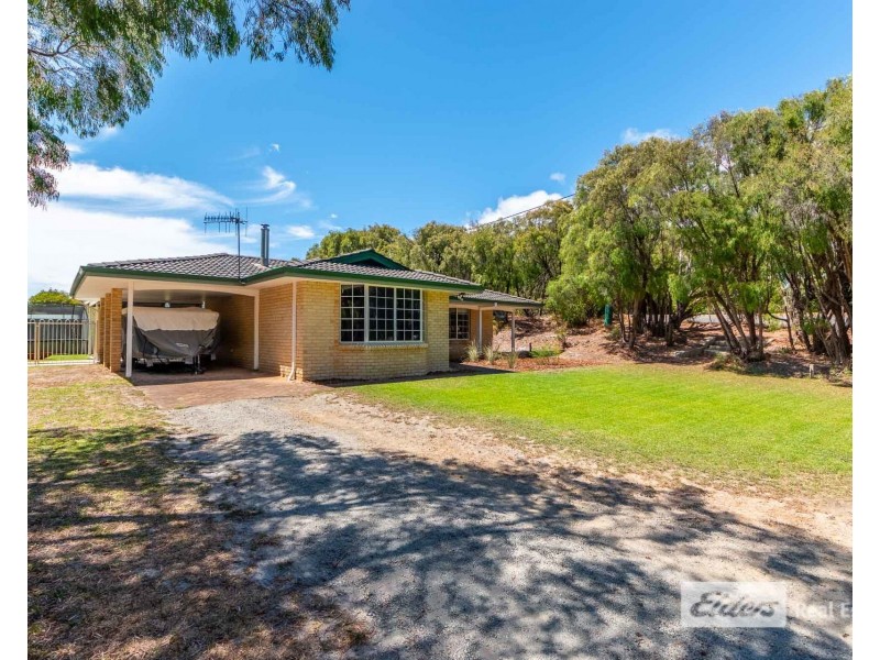 129 Bay View Drive, Little Grove WA 6330