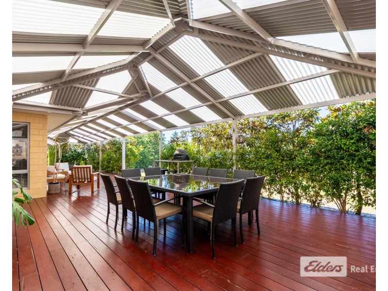 25 Gladville Road, Mckail WA 6330