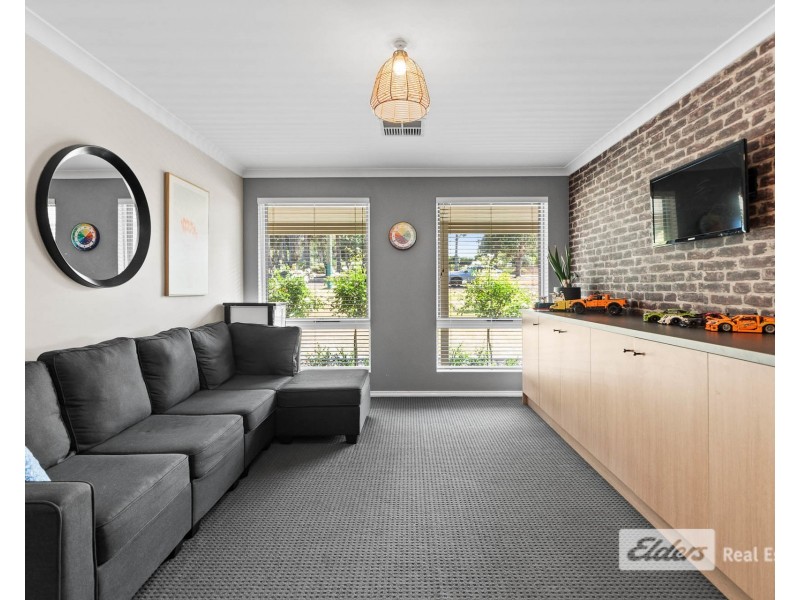 25 Gladville Road, Mckail WA 6330