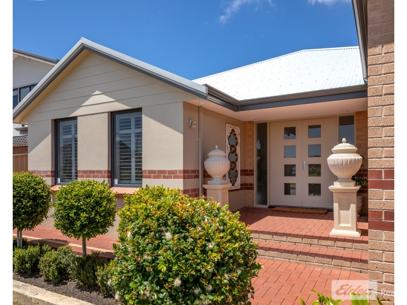8 Grandis Way, Yakamia WA 6330
