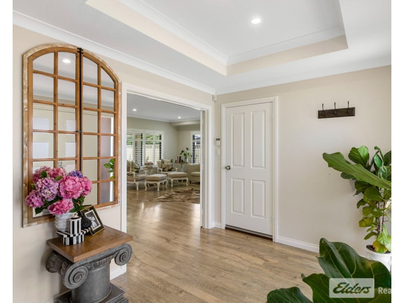 8 Grandis Way, Yakamia WA 6330