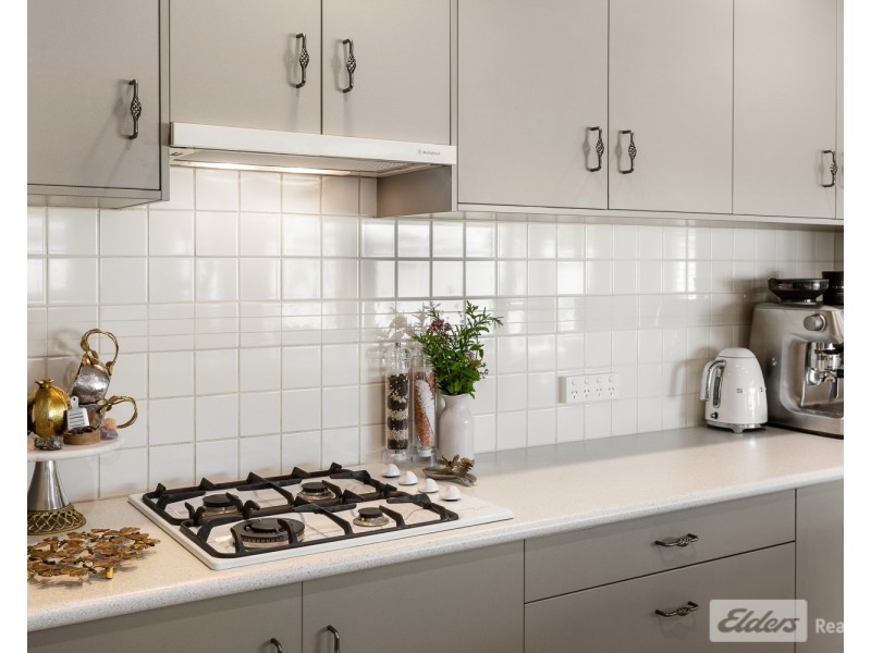 8 Grandis Way, Yakamia WA 6330