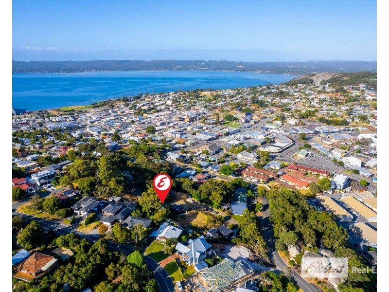 7 Hanover Place, Mount Clarence WA 6330