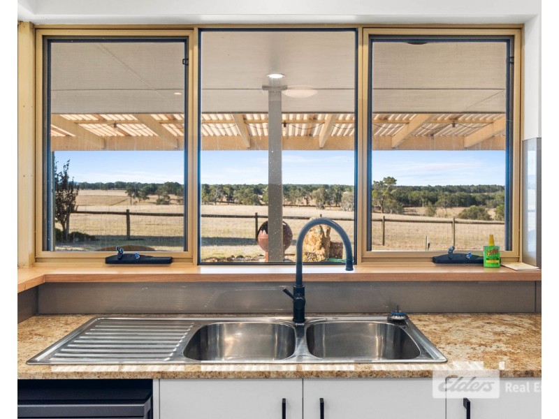 456 Takenup Road, Napier WA 6330