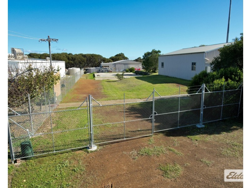 2 Wellstead Road, Bremer Bay WA 6338
