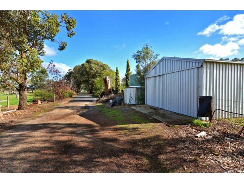 16 Recreation Road, Dardanup WA 6236