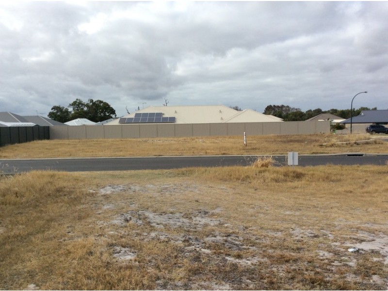 10 Birl Road, Capel WA 6271