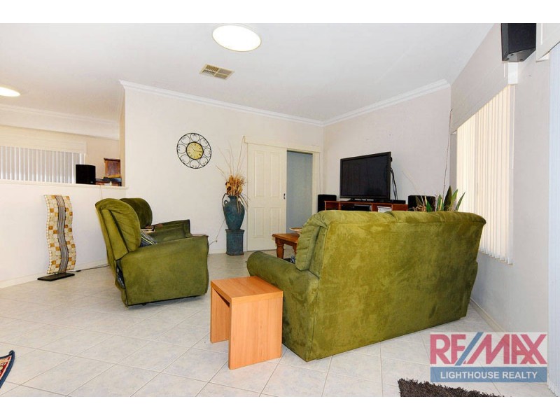 22 Sewell Road, Dalyellup WA 6230