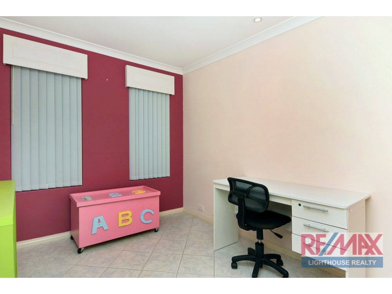 22 Sewell Road, Dalyellup WA 6230