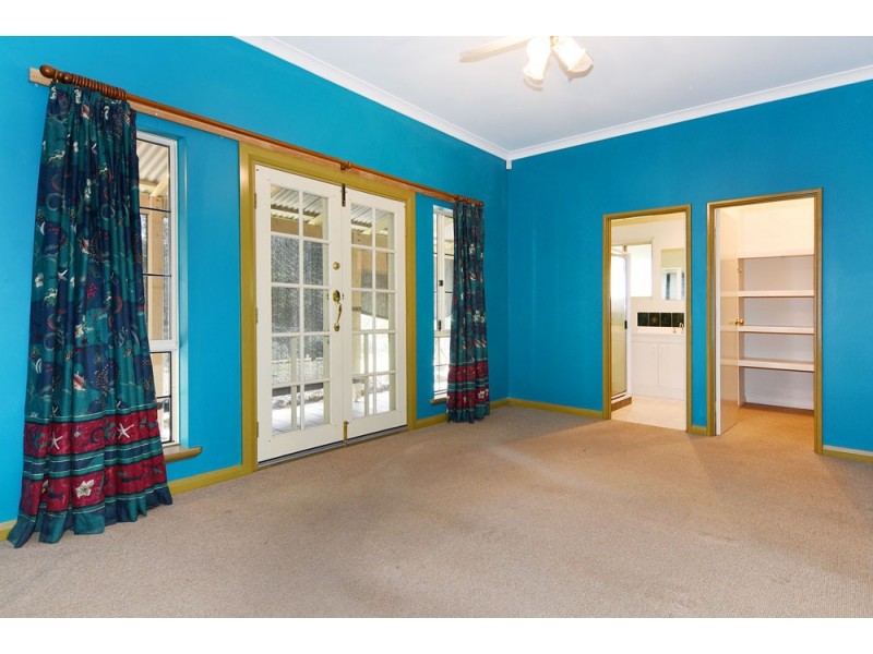 3 Mawson Court, Leschenault WA 6233