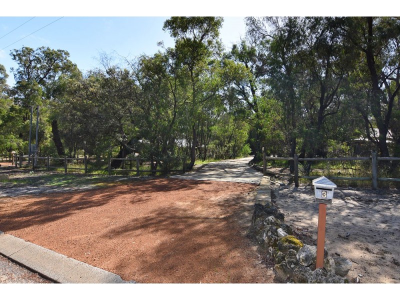 3 Mawson Court, Leschenault WA 6233