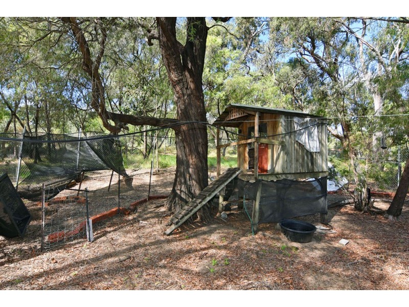 3 Mawson Court, Leschenault WA 6233