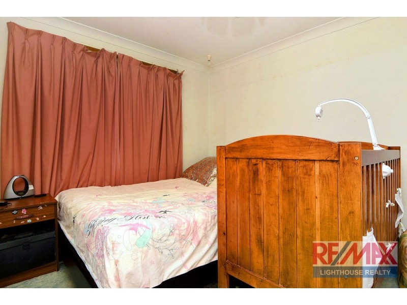 40 Jacaranda Crescent, Withers WA 6230