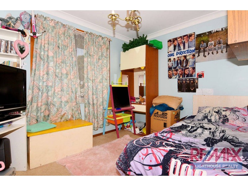 40 Jacaranda Crescent, Withers WA 6230