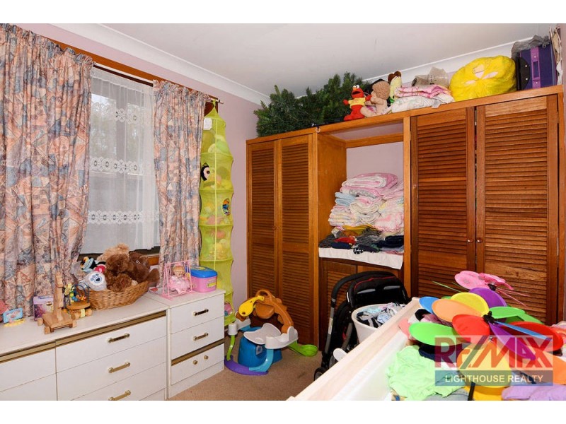 40 Jacaranda Crescent, Withers WA 6230