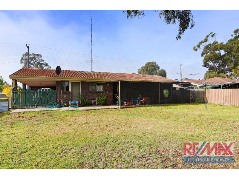 40 Jacaranda Crescent, Withers WA 6230