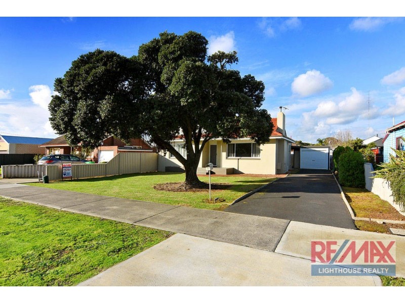 101 King Road, East Bunbury WA 6230