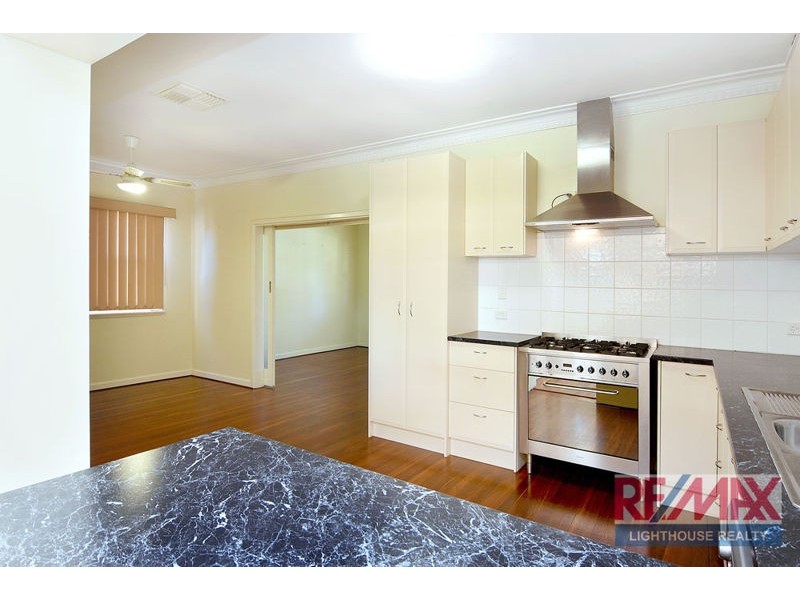 12 Wollaston Crescent, East Bunbury WA 6230