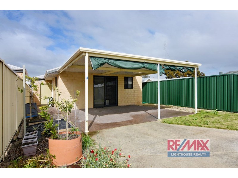 3/3 Mouarn Street, Carey Park WA 6230