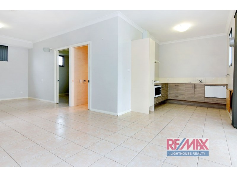 3/3 Mouarn Street, Carey Park WA 6230