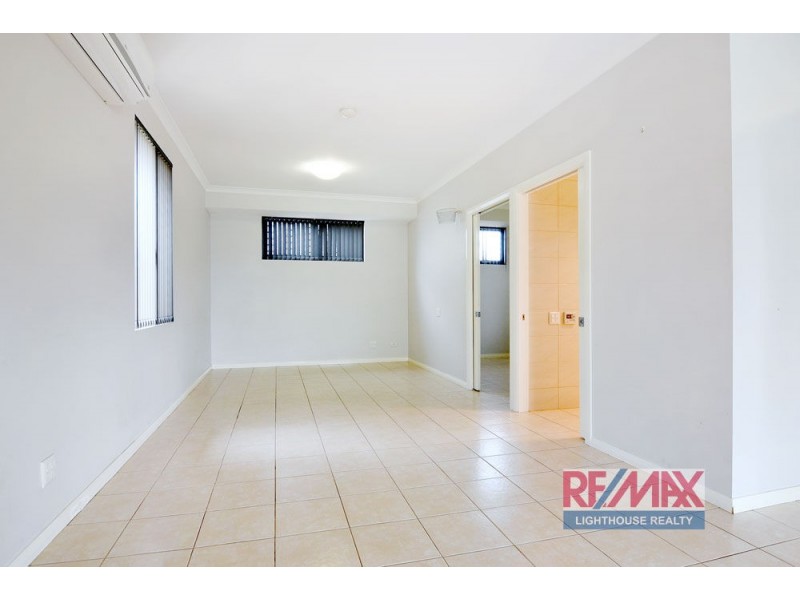 3/3 Mouarn Street, Carey Park WA 6230