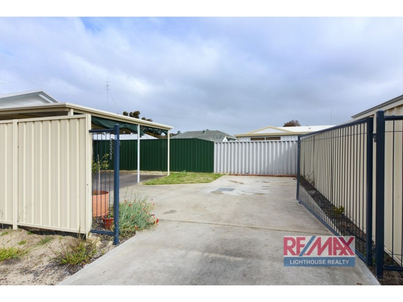 3/3 Mouarn Street, Carey Park WA 6230