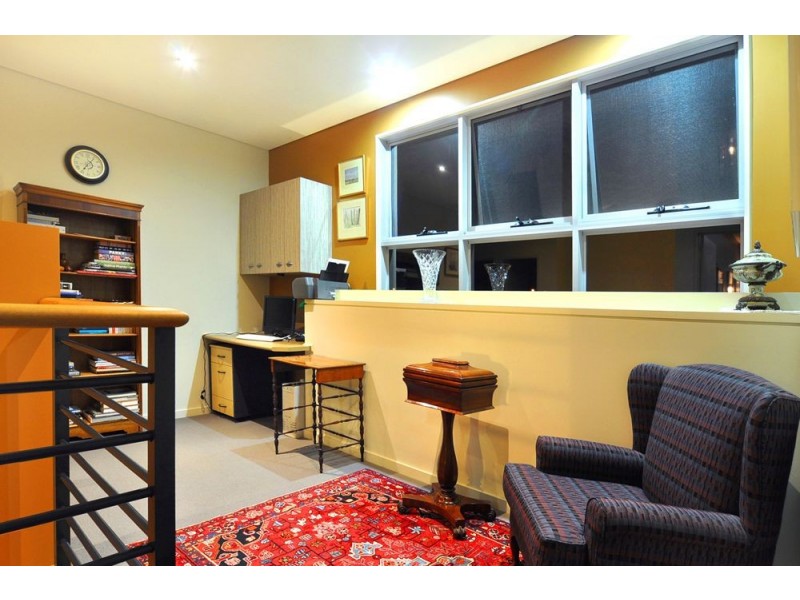 1 Grove Lane, Australind WA 6233