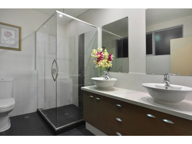 1 Grove Lane, Australind WA 6233