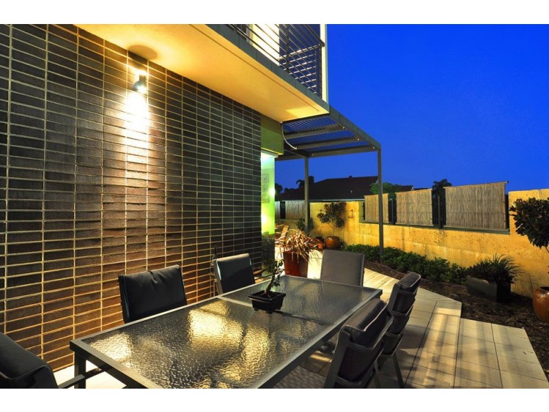 1 Grove Lane, Australind WA 6233