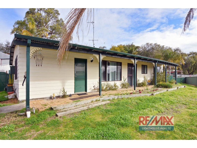 10 Trafalgar Rise, Australind WA 6233