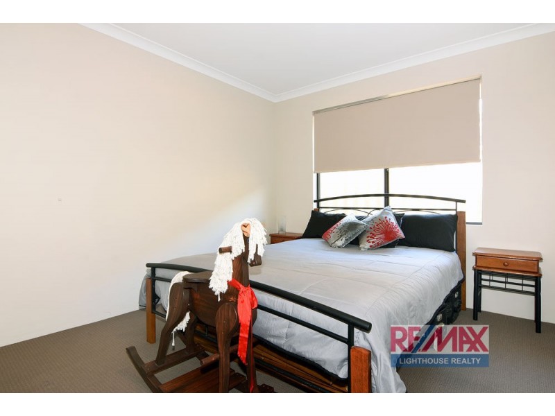 4 Oldfield Street, Millbridge WA 6232