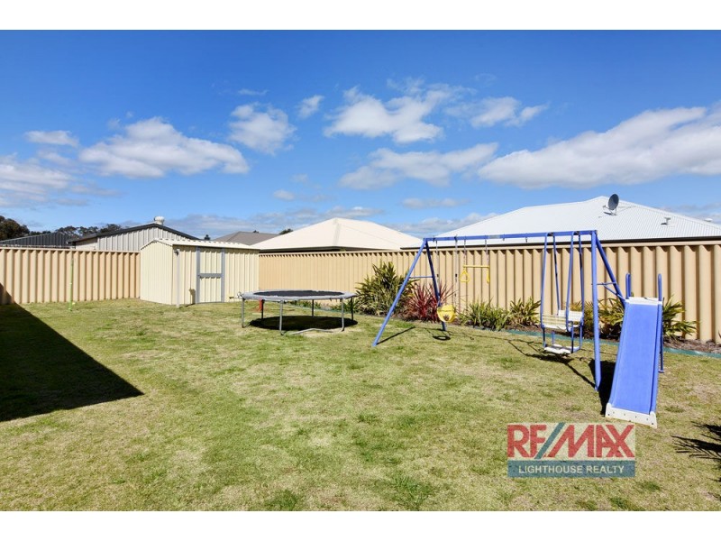 4 Oldfield Street, Millbridge WA 6232