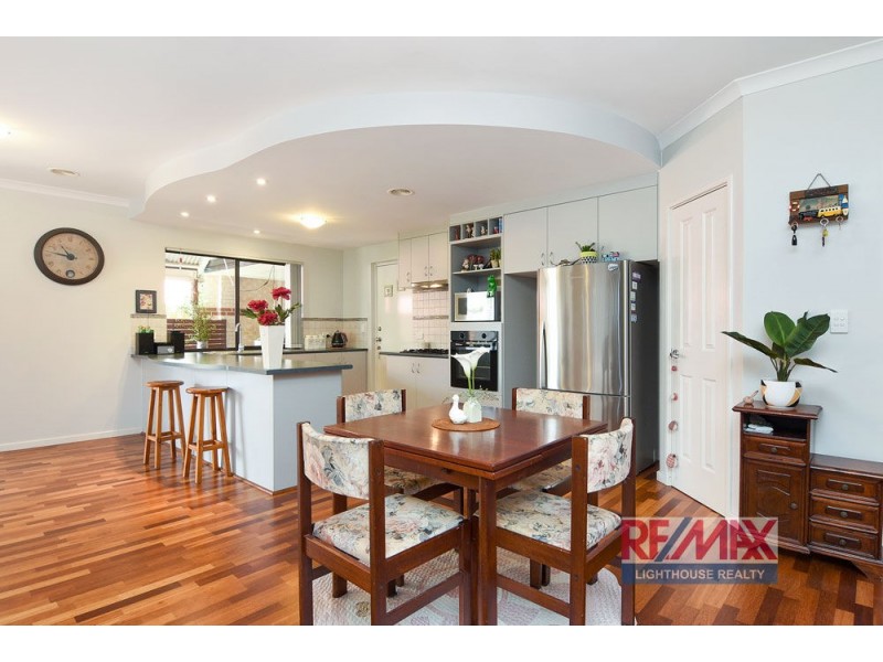 36 Possum Way, College Grove WA 6230