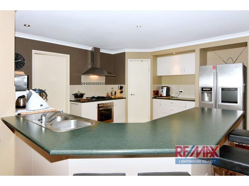 19 The Boulevard, Australind WA 6233