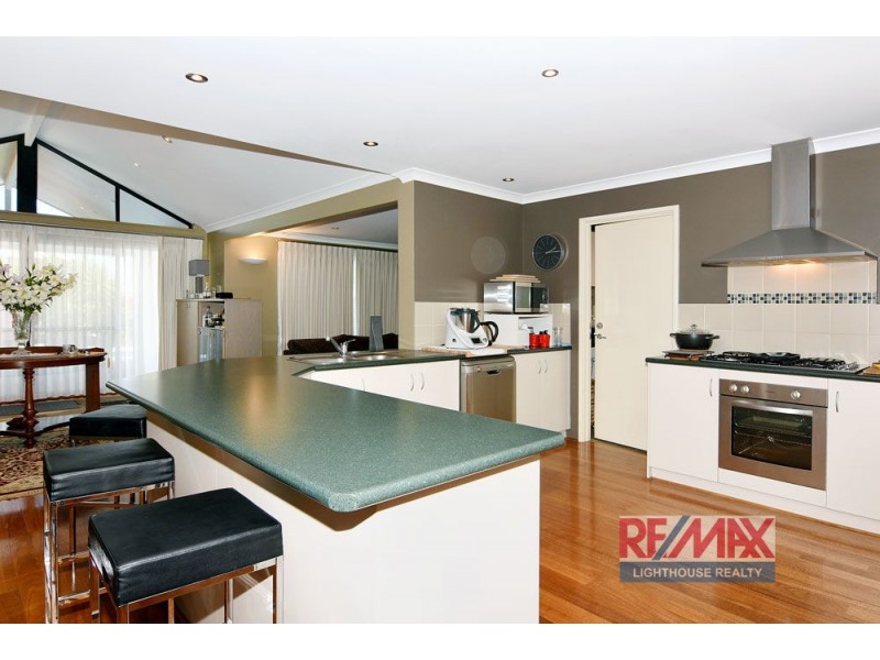 19 The Boulevard, Australind WA 6233