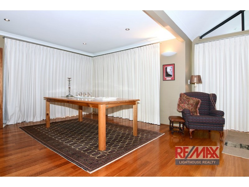 19 The Boulevard, Australind WA 6233