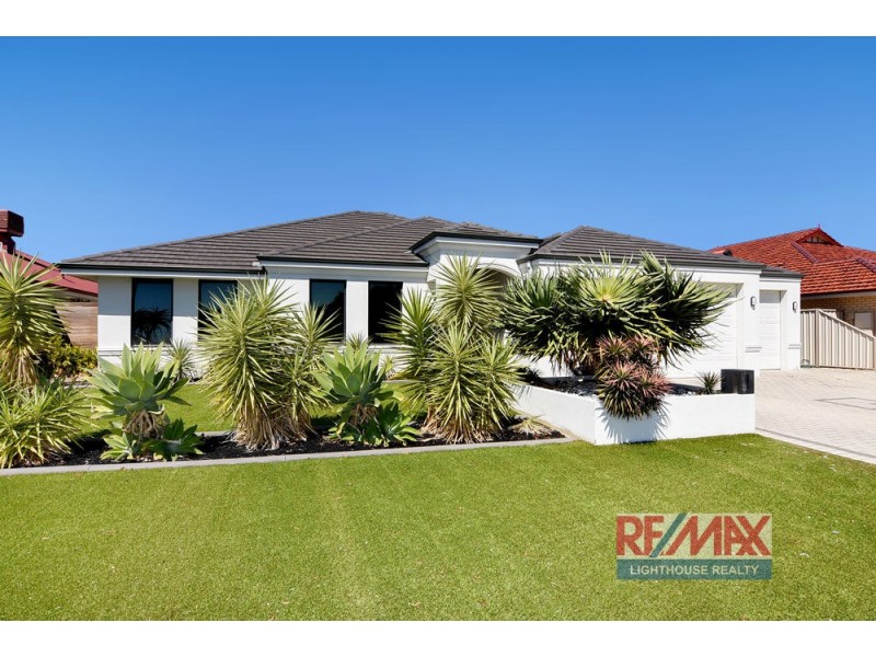 19 The Boulevard, Australind WA 6233