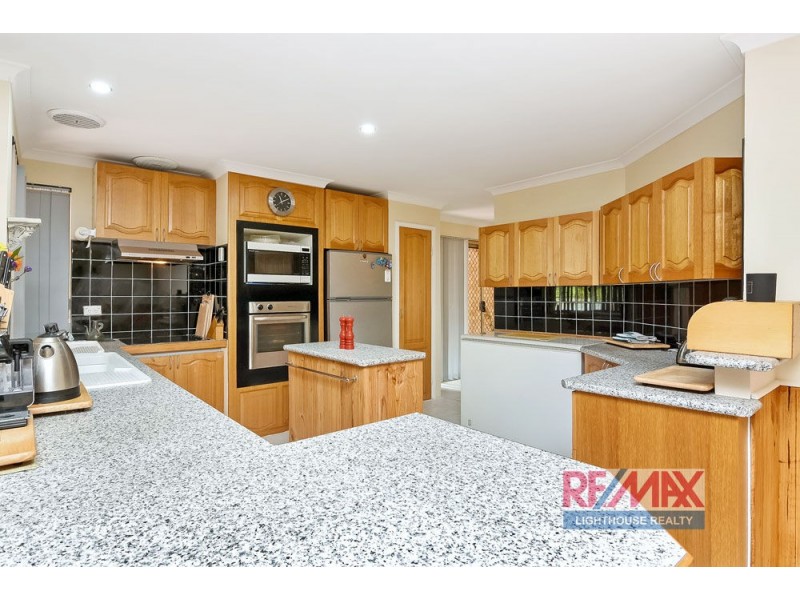 2 Jenour Court, Gelorup WA 6230