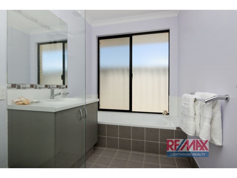 12 Morgan Court, Eaton WA 6232