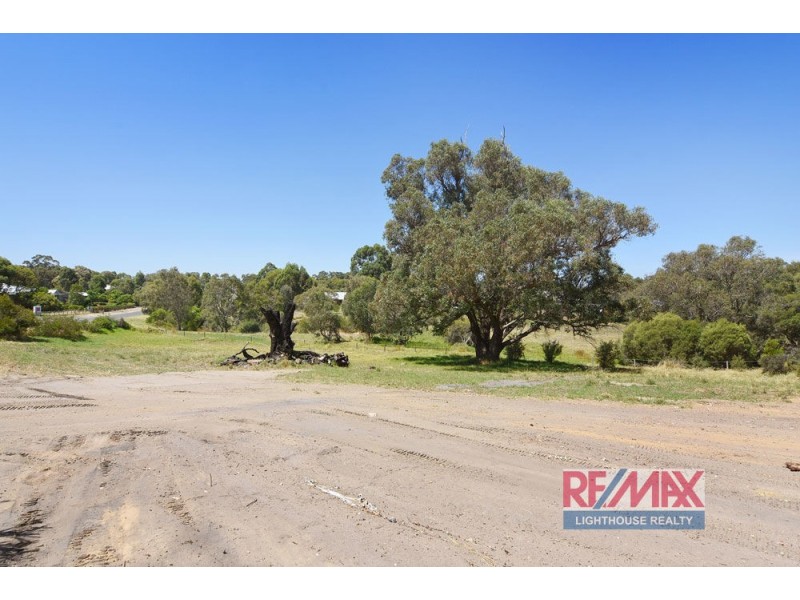 7 Craigie Drive, Roelands WA 6226