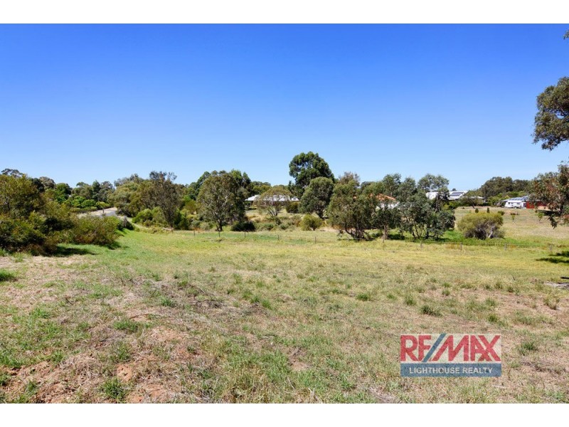 7 Craigie Drive, Roelands WA 6226