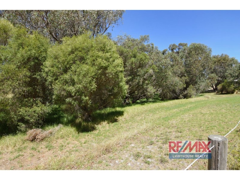 7 Craigie Drive, Roelands WA 6226