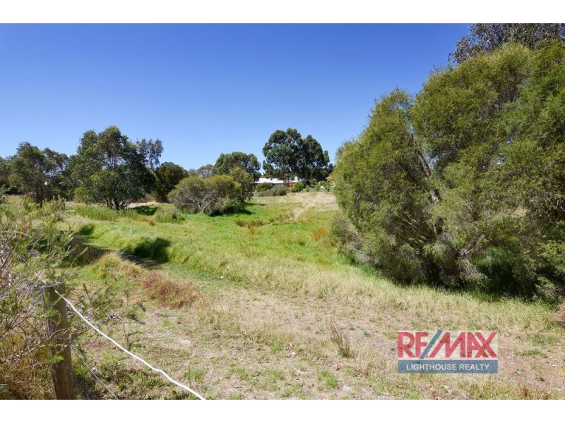 7 Craigie Drive, Roelands WA 6226