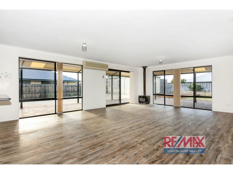 97 Macquarie Drive, Australind WA 6233