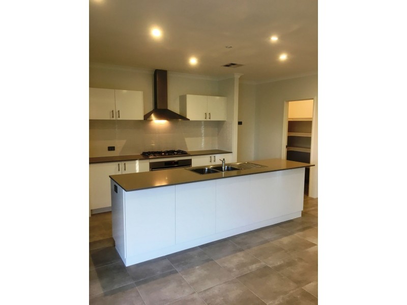 36 Barker Boulevard, Glen Iris WA 6230