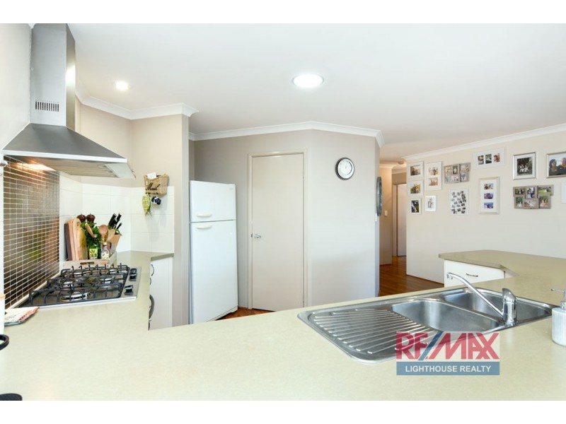 12 Hawley Parkway, Capel WA 6271